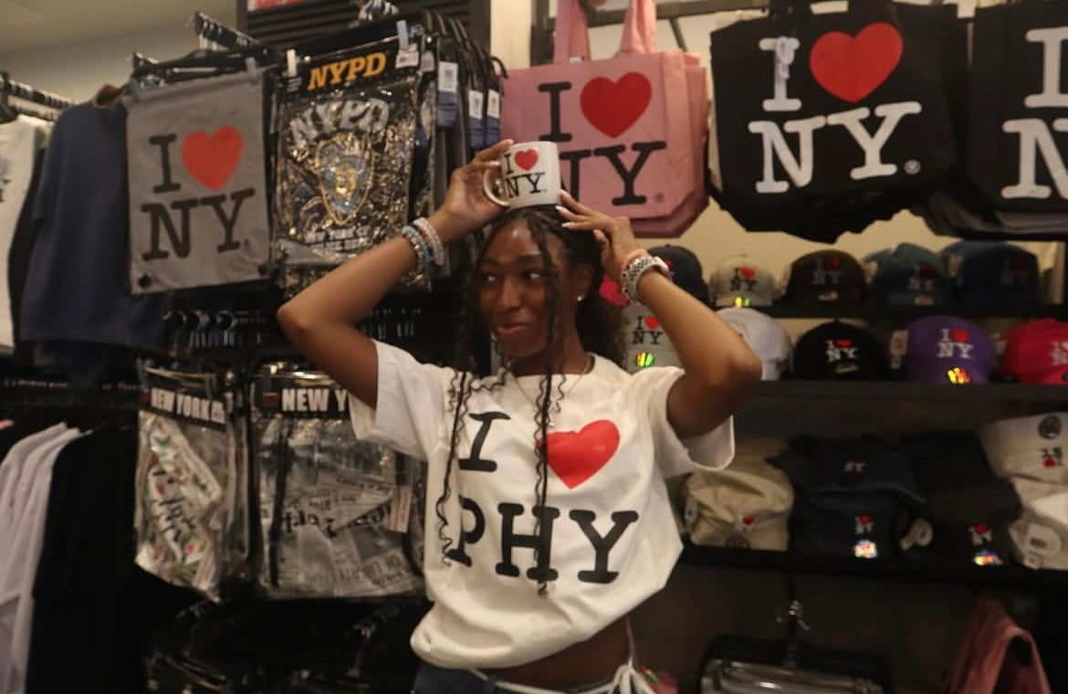 “I ❤️ PHY” T-shirt